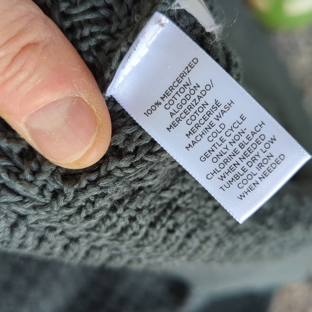 Ann Taylor sweater medium - Picture 8 of 9